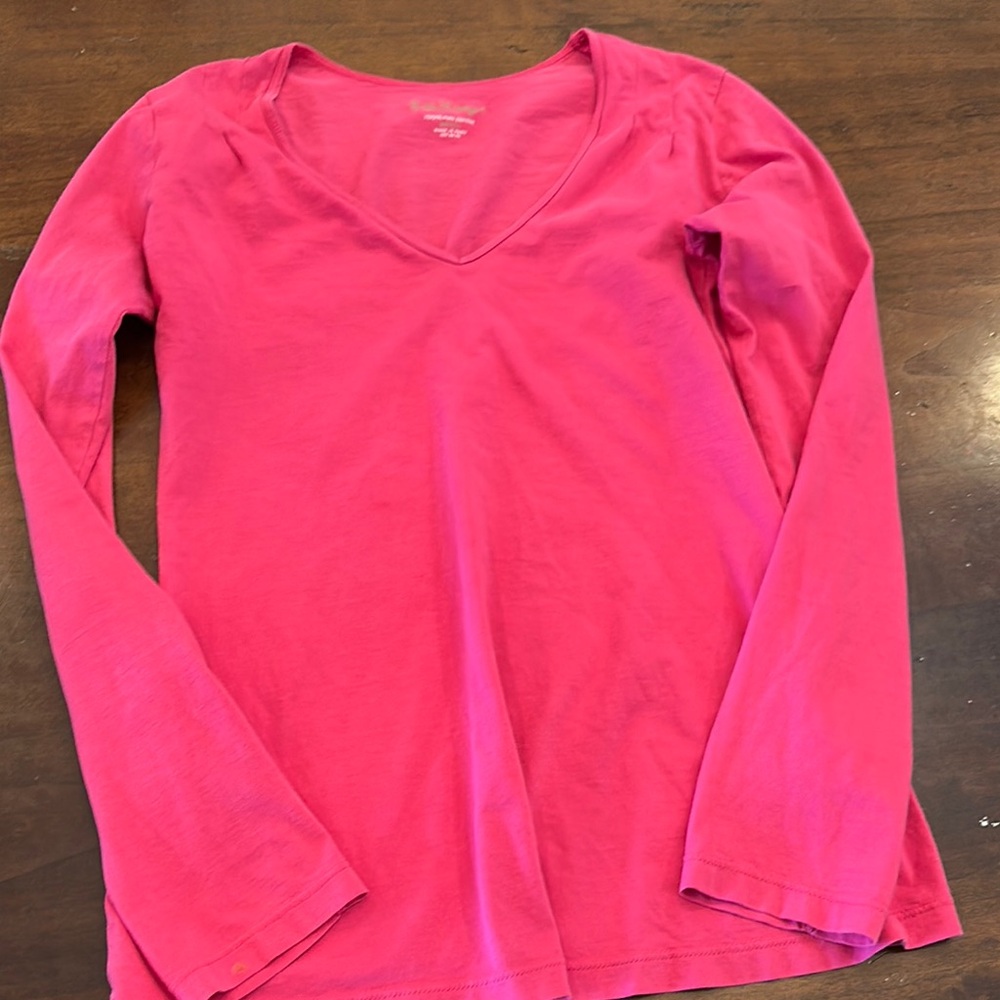 Lilly Pulitzer Fitted Pink Long Sleeve Tee size small